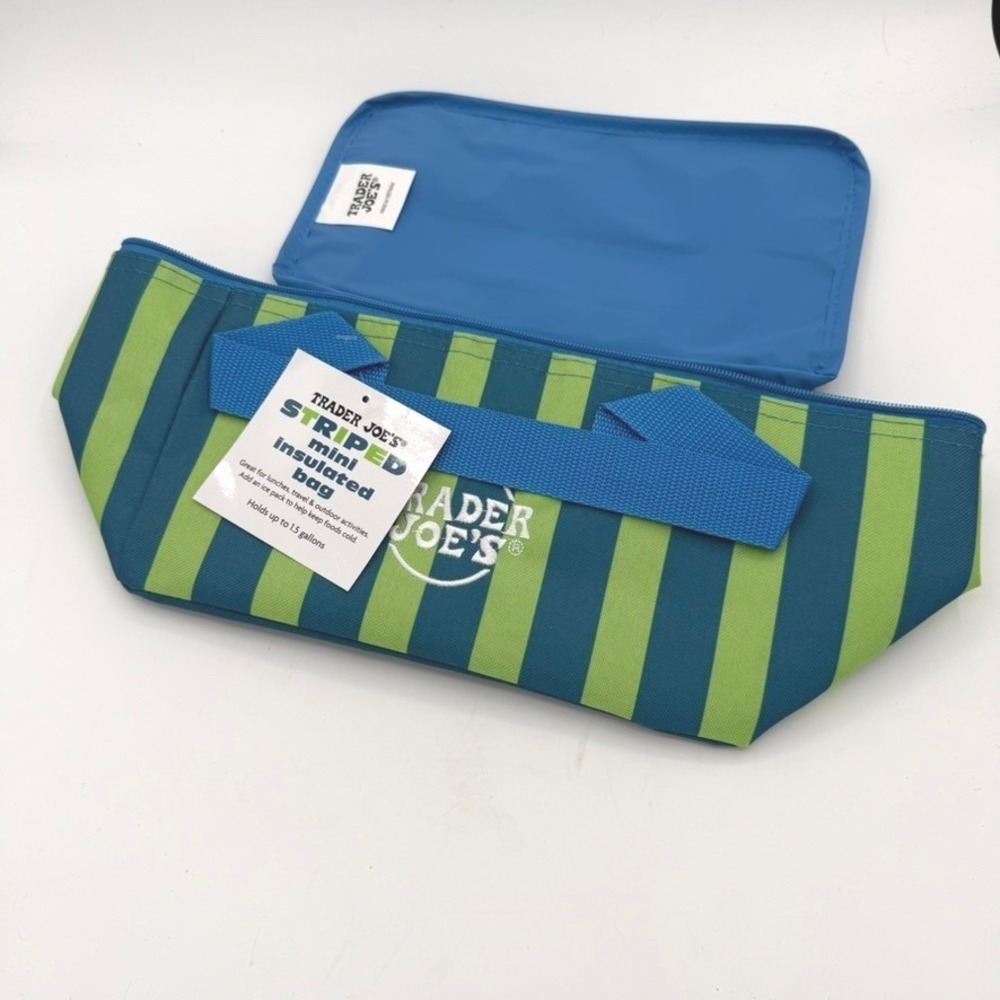 Trader Joes Mini Insulated Bag Stripe Insulated Lunch Bag Beach Travel Rare